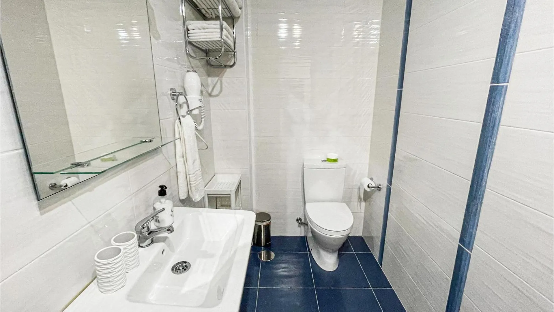 1 Bedroom Nice Apartment In Estepona